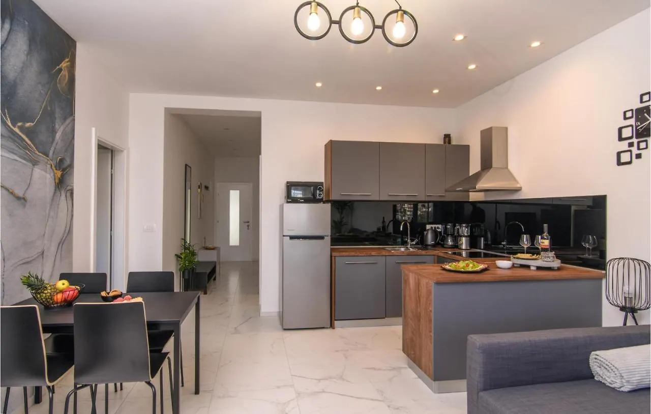 Awesome Apartment In Kastel Gomilica With Kitchen Kastela Croatia